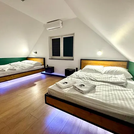 Za Lipa Apartment Lubawka